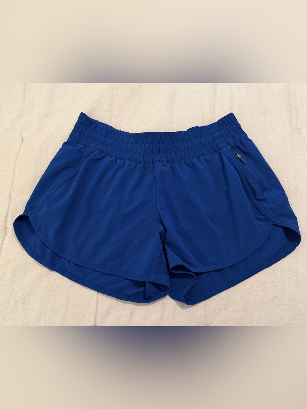 Lululemon Tracker Short V Low Rise 4"